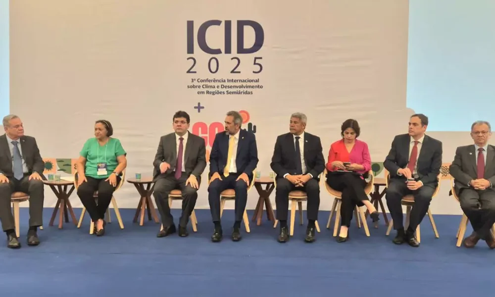 Executivo do Nordeste realizaram nesta quarta-feira (17), no Centro de Eventos do Ceará, em Fortaleza, a COP Nordeste, encontro