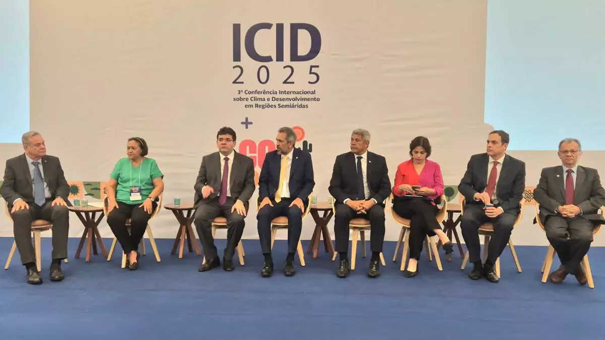 Executivo do Nordeste realizaram nesta quarta-feira (17), no Centro de Eventos do Ceará, em Fortaleza, a COP Nordeste, encontro