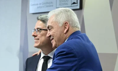 contra parlamentares (PEC 3/2021), a "PEC da Blindagem". Os senadores aprovaram por unanimidade o parecer do senador