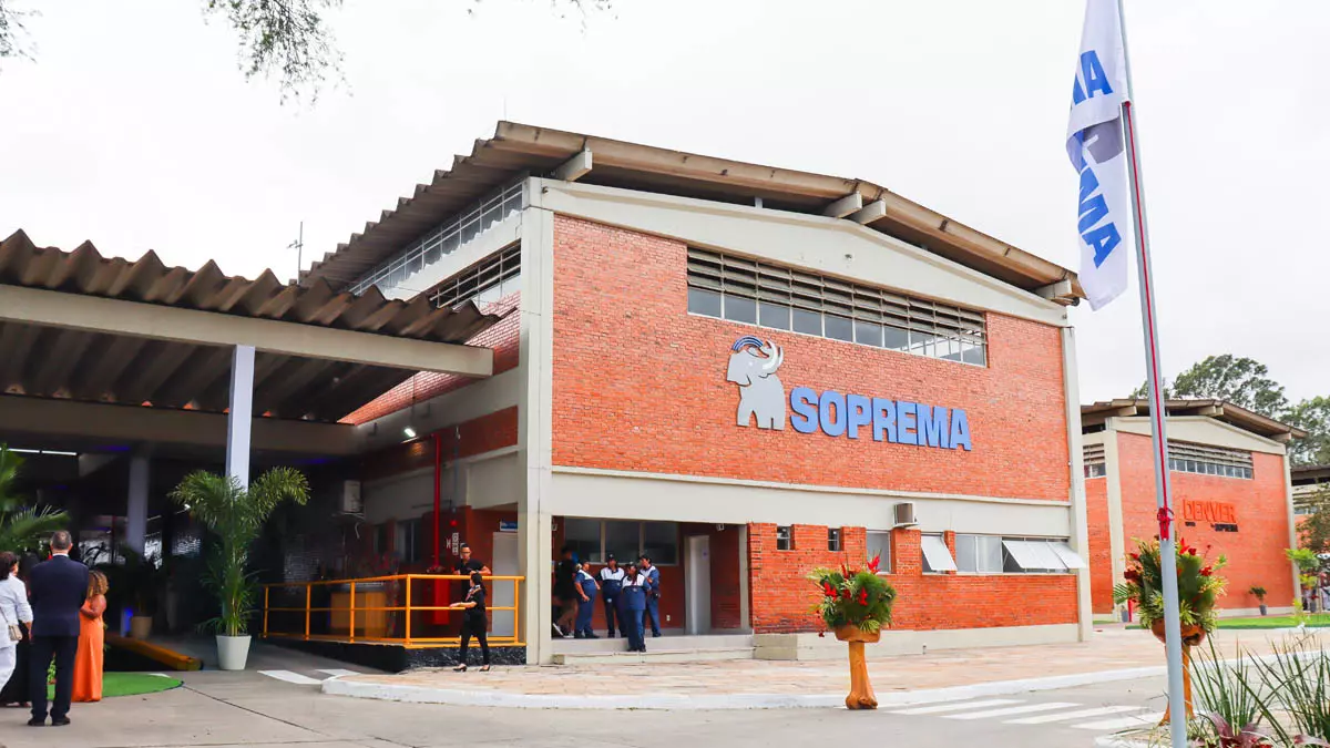 O Grupo Soprema inaugurou, nesta sexta-feira (26), um novo complexo industrial e logístico em Feira de Santana. A multinacional