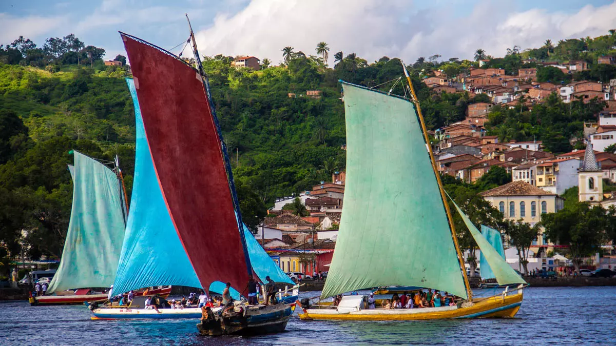 viver um momento histórico no próximo domingo, 5 de outubro, com a realização da terceira edição do Festival de Saveiro de São Félix.