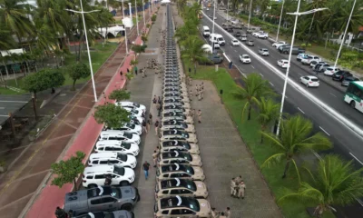 A segurança pública da Bahia ganhou um reforço nesta quinta-feira (4), o governador Jerônimo Rodrigues entregou mais 120 novas viaturas