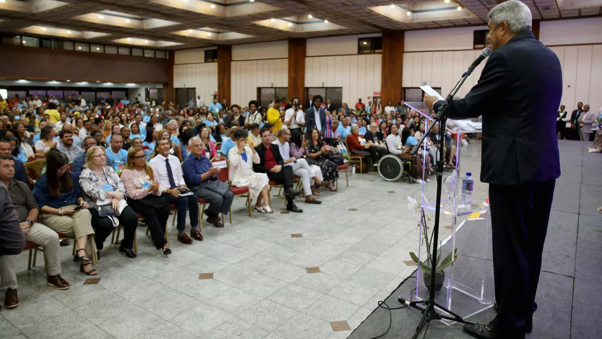 Nesta terça-feira (9), o governador Jerônimo Rodrigues participou da abertura da 7ª Conferência Estadual das Cidades