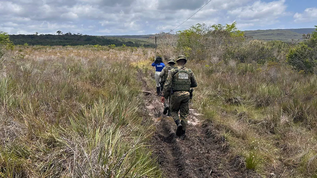 Instituto do Meio Ambiente e Recursos Hídricos (Inema) e a Companhia Independente de Policiamento e Proteção Ambiental (Cippa) de Lençóis