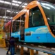 quarta-feira (10): estão sendo realizados os últimos ajustes técnicos e operacionais, além da pintura e plotagem de um dos trens