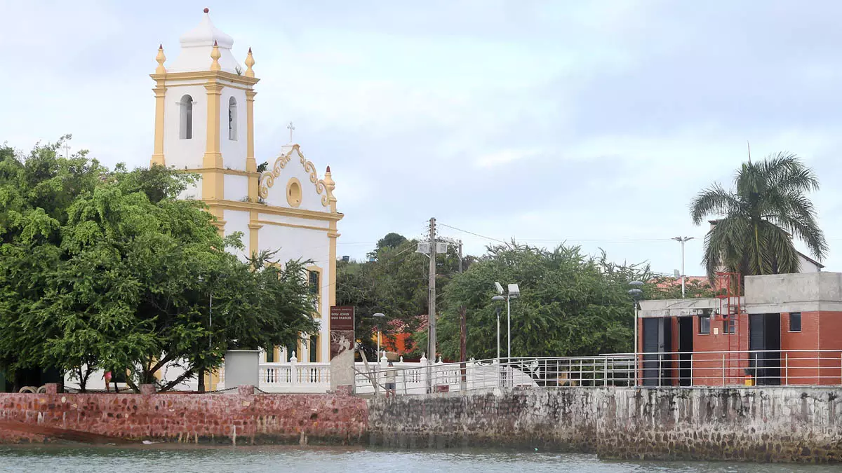 O Governo do Estado autorizou a execução de obras de infraestrutura turística na Ilha de Bom Jesus dos Passos, em Salvador.