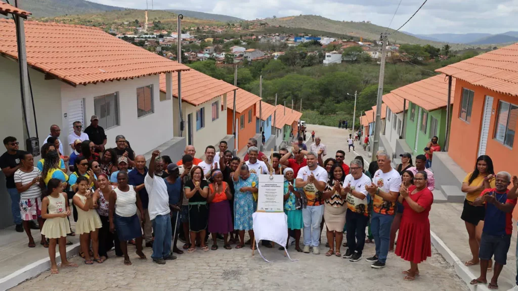 Santa Inês, conhecida como a “Cidade dos Dinossauros” no Vale do Jiquiriçá, comemorou neste domingo (26) seus 101 anos de