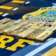 A Polícia Rodoviária Federal (PRF) apreendeu, na tarde da última sexta-feira (10), 20 barras de ouro maciço, totalizando aproximadamente