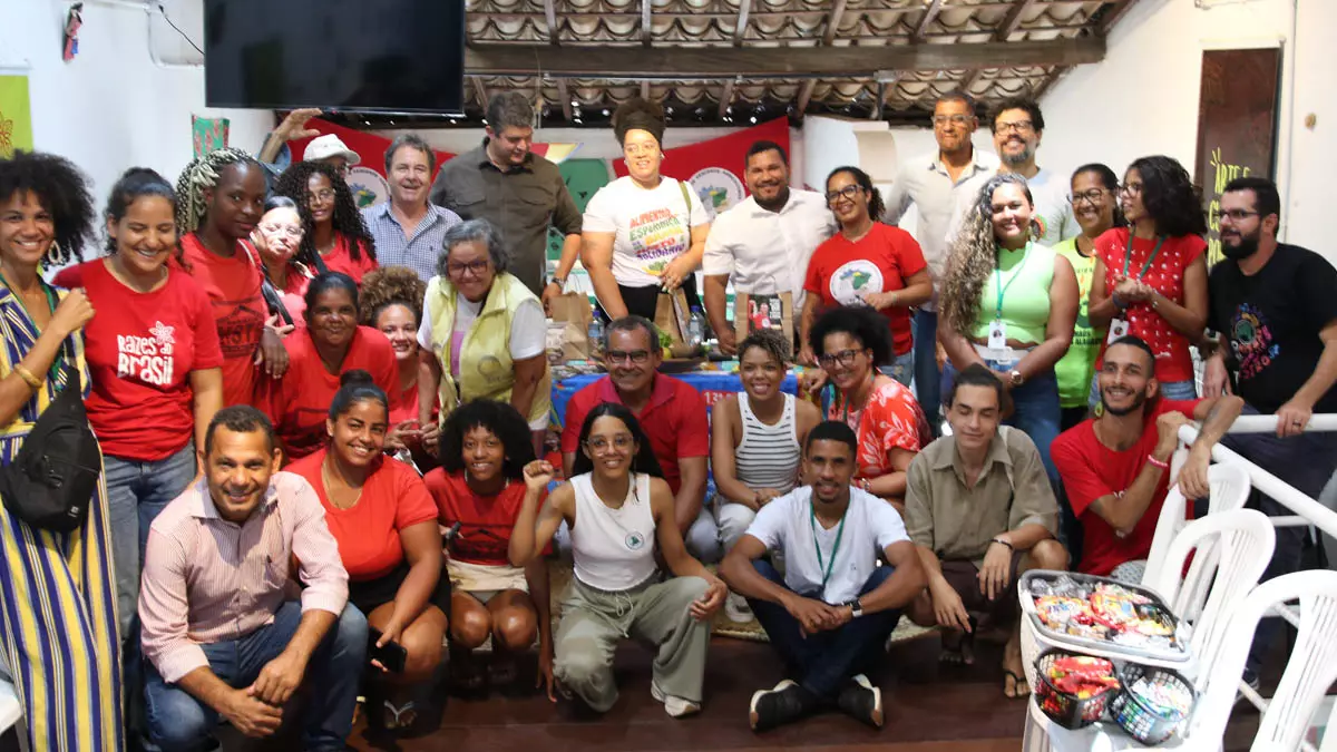 A Bahia deu largada na 1ª Feira Agroecológica do Raízes do Brasil, nesta quarta-feira (9), no Pelourinho, que reuniu famílias agricultoras