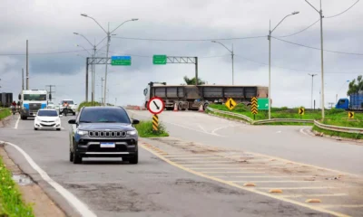 Proprietários de veículos com débitos do IPVA na Bahia ainda podem aderir ao programa Refis IPVA, que oferece desconto