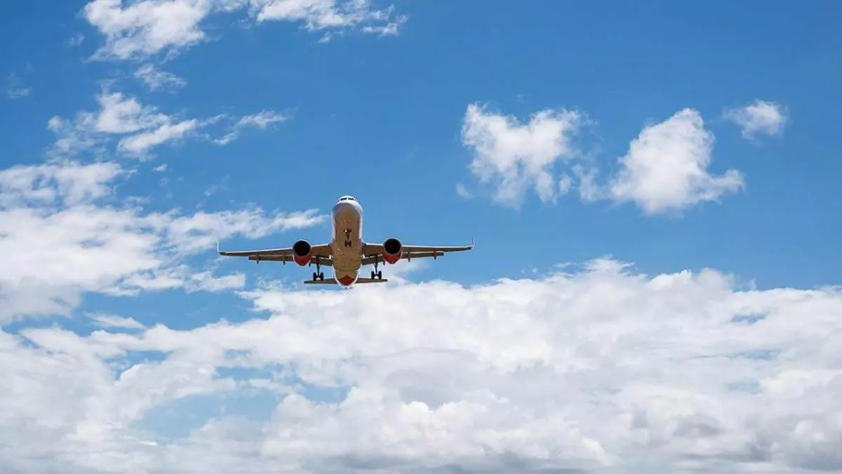 A Gol Linhas Aéreas celebrou, na noite de quinta-feira (23), o novo voo de Petrolina (Pernambuco) para Salvador, com três frequências