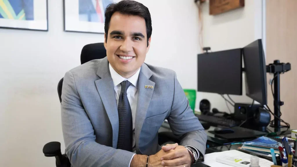 O secretário do Meio Ambiente do Estado da Bahia, Eduardo Mendonça Sodré Martins, manifestou indignação com o crime ambiental