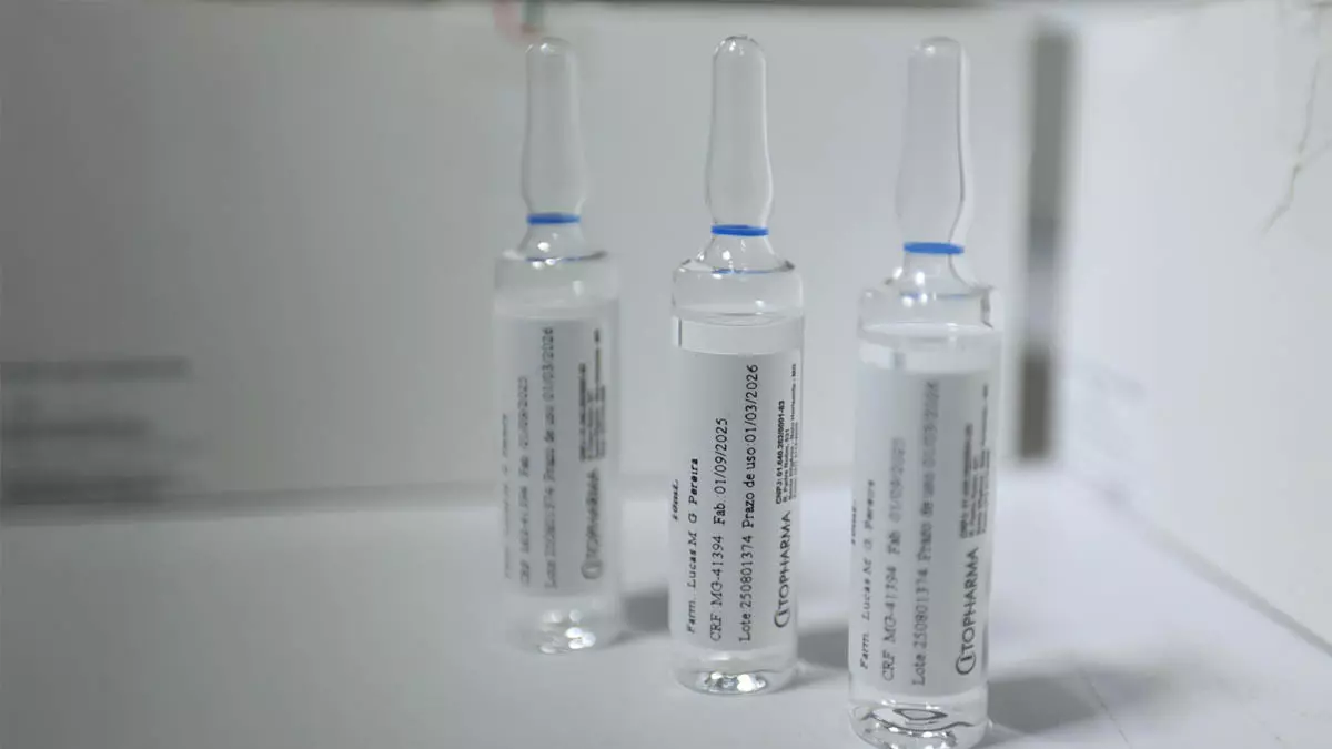 A Bahia recebeu, neste sábado (4), 90 ampolas de etanol farmacêutico enviadas pelo Ministério da Saúde ao almoxarifado da