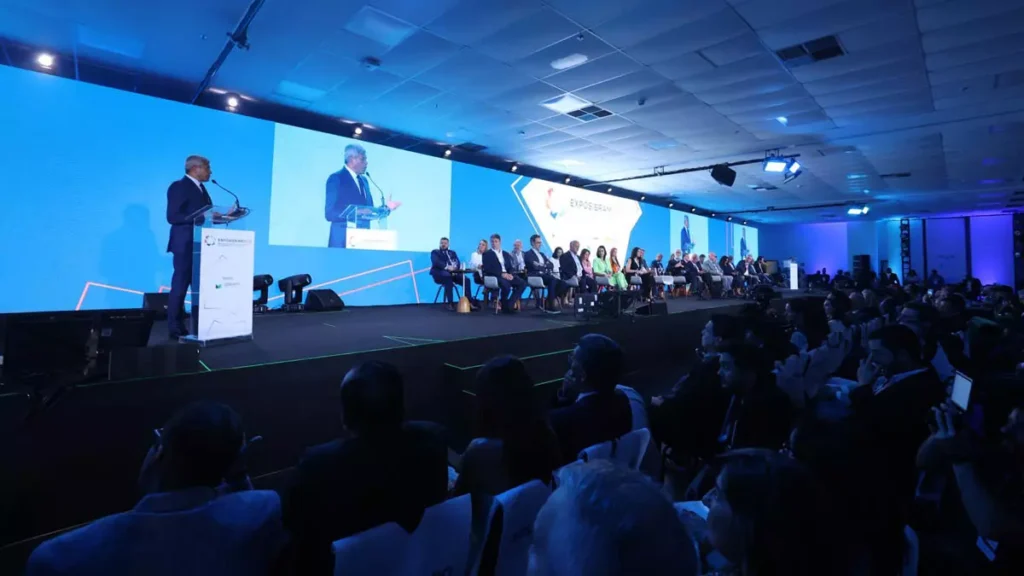 o centro das atenções do setor mineral com a abertura oficial da Expo & Congresso Brasileiro de Mineração (Exposibram) 2025, realizada no