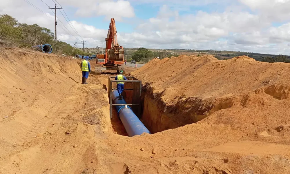 Com investimento de R$ 98 milhões em mais duas obras estruturantes, a Embasa iniciou a segunda etapa complementar para ampliar