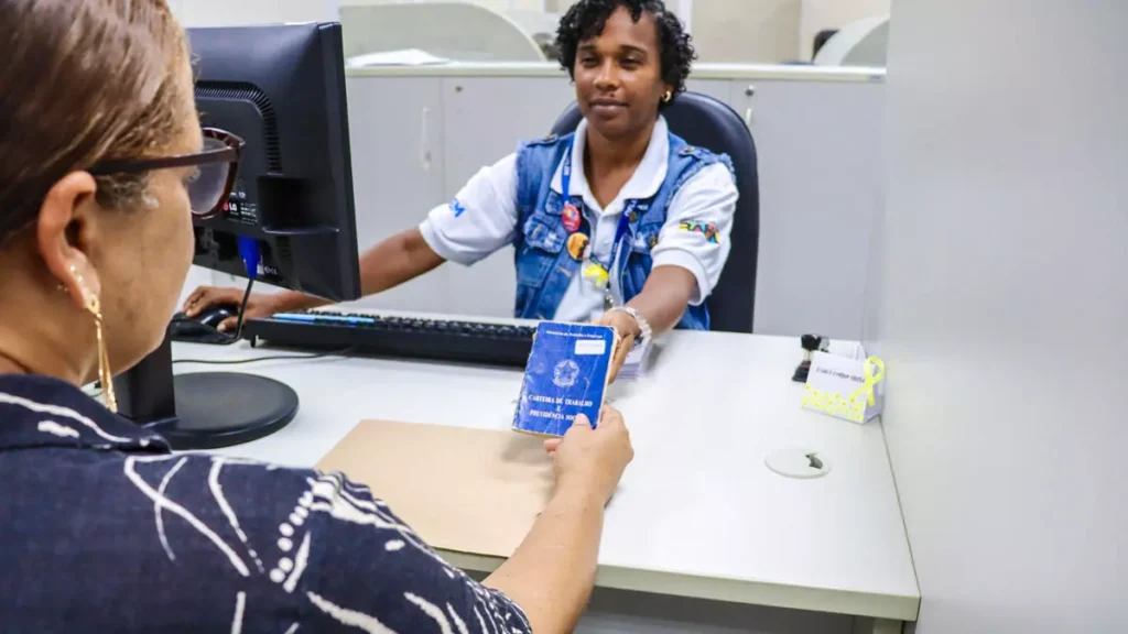 Se ligue nas vagas de emprego disponíveis no SineBahia para Salvador, RMS e interior do estado nesta sexta-feira (14).