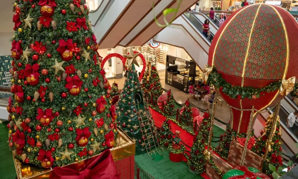 O Shopping Piedade, ícone do comércio no Centro de Salvador, completa quatro décadas de história e marca a data com uma ação