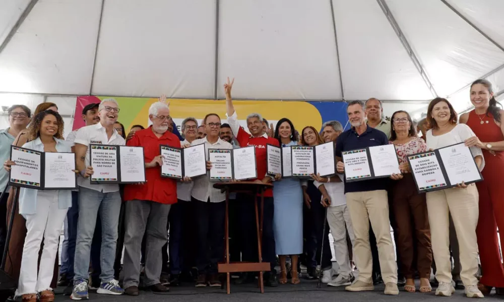 Nesta quinta-feira (20), o governador Jerônimo Rodrigues cumpriu agenda institucional em Cairu, no Baixo Sul, onde autorizou