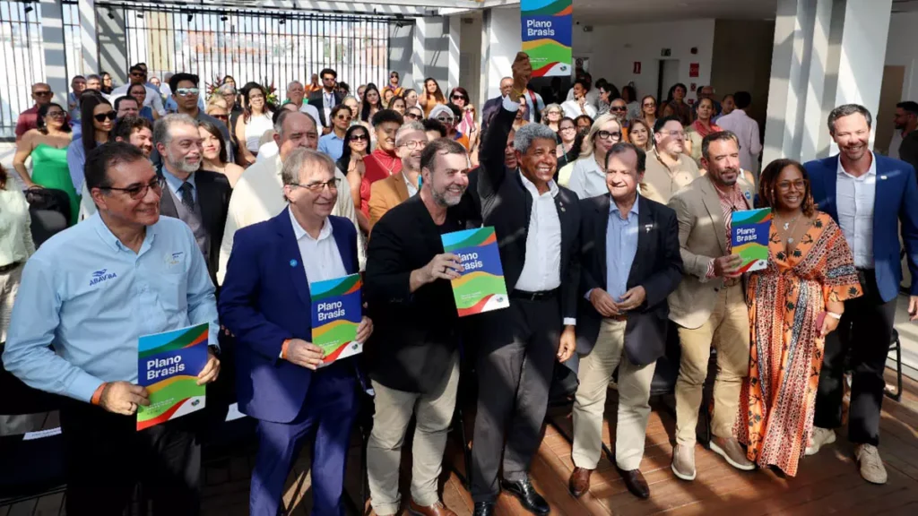 A valorização e a diversificação das características e potencialidades turísticas da Bahia no mercado global foram destaque