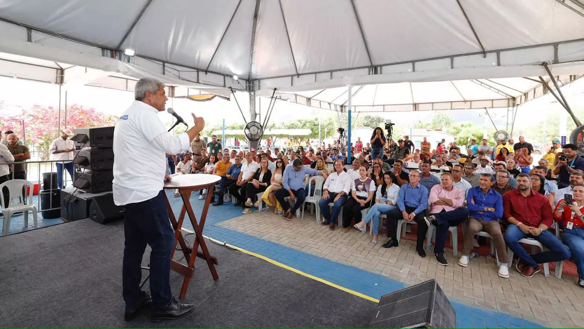 distrito de Boa Vista do Tupim, para acompanhar o lançamento do Caminho Diamantino de Santa Dulce dos Pobres,