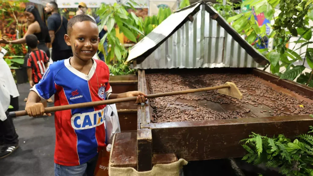 O Parque de Exposições de Salvador recebe, até o próximo domingo (7), a 34ª edição da Feira Nacional da Agropecuária (Fenagro).