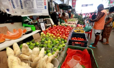 Previsto para entrar em vigor em 1º de janeiro e começar a ser pago em fevereiro, o novo salário mínimo de R$ 1.621 deve injetar