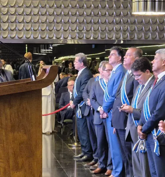 O governador da Bahia, Jerônimo Rodrigues, foi homenageado nesta terça-feira (9) com a medalha da Ordem do Mérito do Ministério