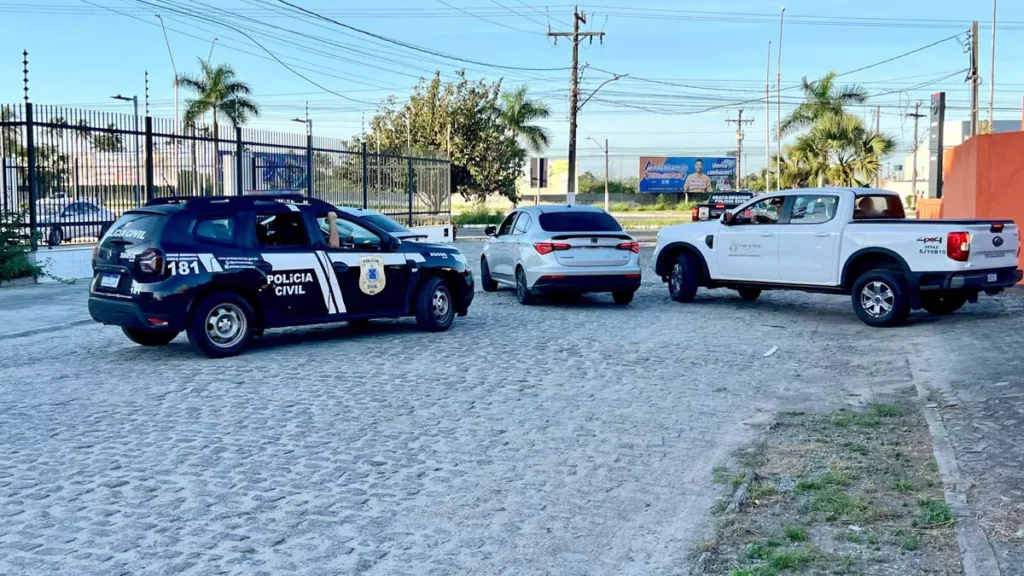 A Força-Tarefa de combate à sonegação fiscal na Bahia deflagrou, na manhã desta terça-feira (2), a Operação Fogo Cruzado,