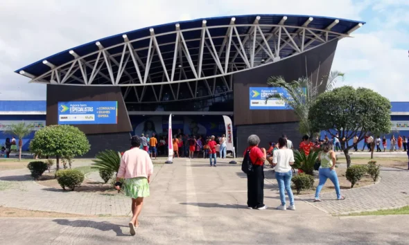 Com 26 policlínicas regionais em funcionamento, três novas unidades em construção e outras quatro aprovadas no PAC Seleções 2025,