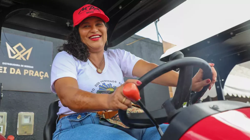 Cada vez mais, mulheres assumem posições de liderança na agricultura familiar da Bahia e se tornam protagonistas de iniciativas