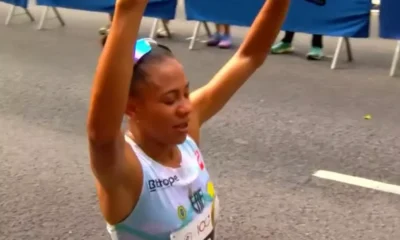 A tradicional Corrida Internacional de São Silvestre, que celebrou sua 100ª edição nesta quarta-feira (31), reuniu milhares de atletas nas