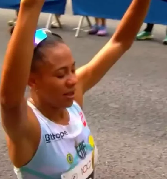 A tradicional Corrida Internacional de São Silvestre, que celebrou sua 100ª edição nesta quarta-feira (31), reuniu milhares de atletas nas