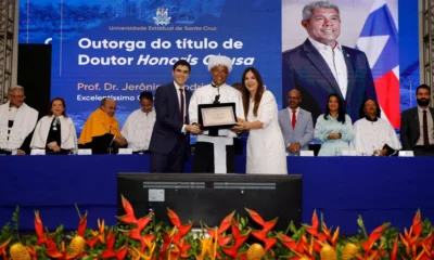 Santa Cruz (Uesc) comemorou 34 anos de estadualização com um marco histórico: a outorga do título de Doutor Honoris Causa