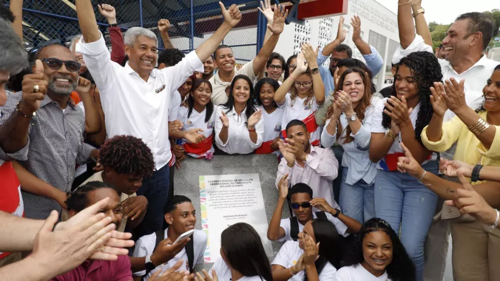 neste sábado (6), a ampliação e modernização do Centro Estadual de Educação Profissional (CEEP) do Chocolate Nelson Schaun