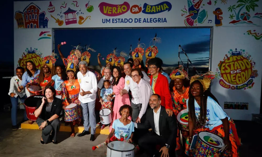 Nesta quarta-feira (17), o governador Jerônimo Rodrigues lançou o Projeto Verão 2025/2026, que tem como tema “Verão da Bahia.
