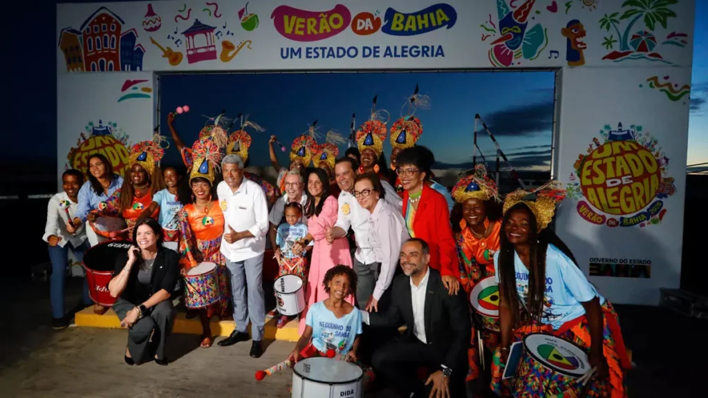 Nesta quarta-feira (17), o governador Jerônimo Rodrigues lançou o Projeto Verão 2025/2026, que tem como tema “Verão da Bahia.