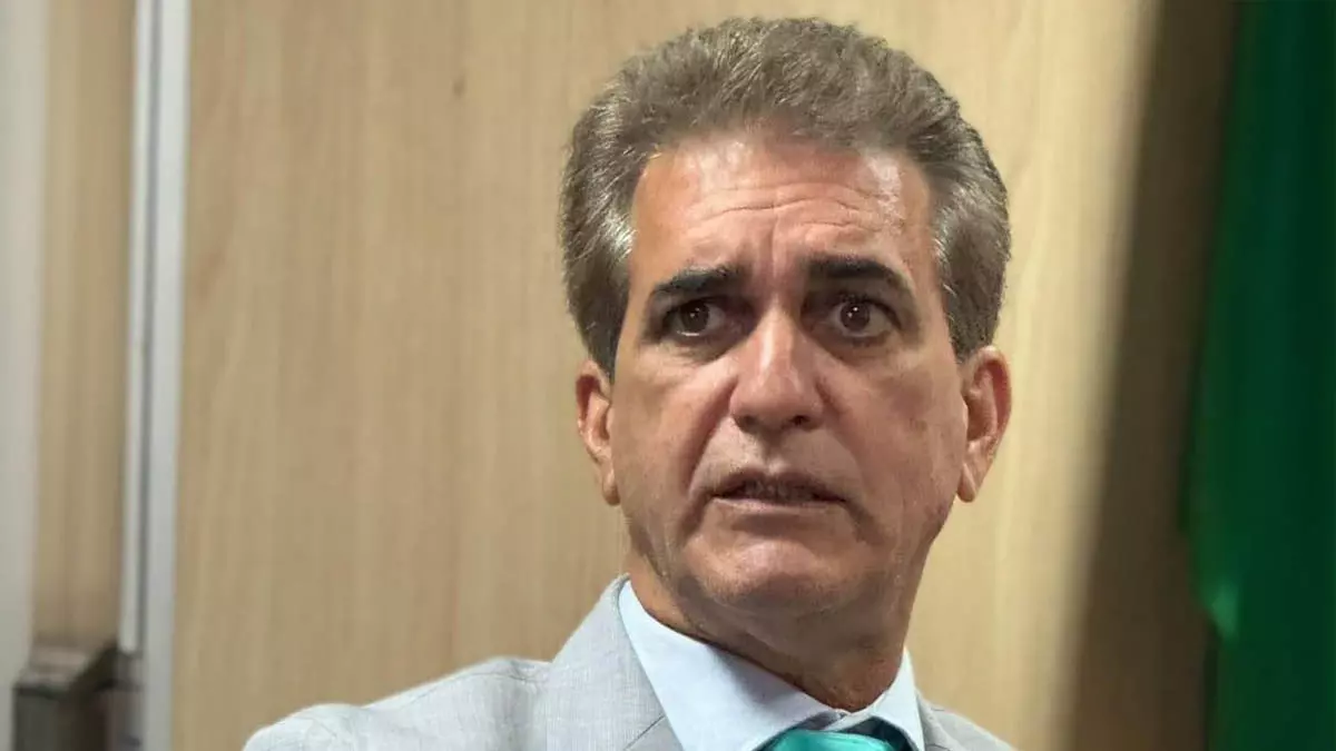 O deputado estadual Robinson Almeida (PT) criticou duramente o vice-presidente nacional do União Brasil, ACM Neto,