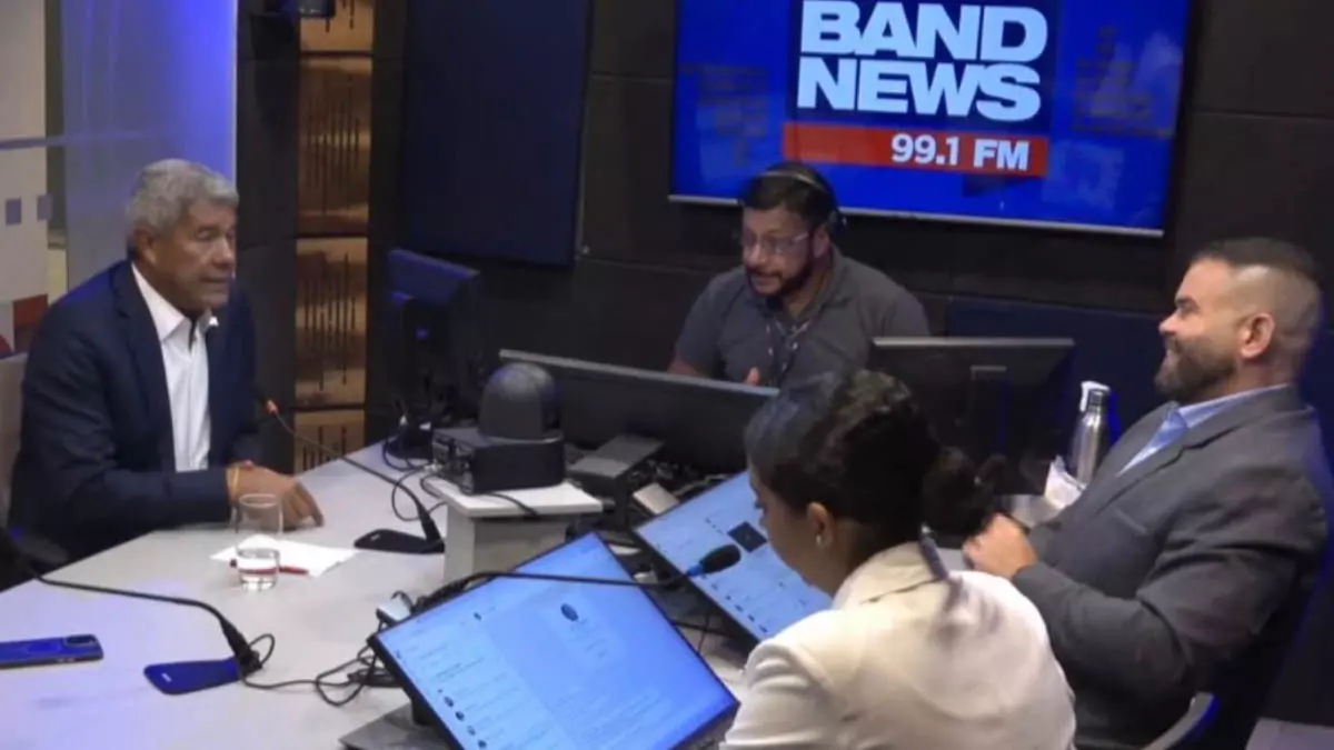 O governador Jerônimo Rodrigues (PT) respondeu às críticas da oposição sobre obras anunciadas pelo governo estadual e afirmou