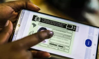 Luiz Inácio Lula da Silva oficializou nesta terça-feira (9) as novas regras para obtenção da Carteira Nacional de Habilitação (CNH)