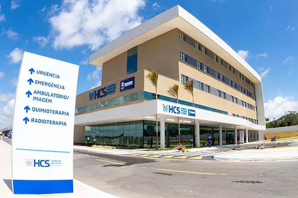 por meio da Secretaria de Estado da Saúde (SES), inaugurou nesta quarta-feira, 10, o Hospital do Câncer de Sergipe