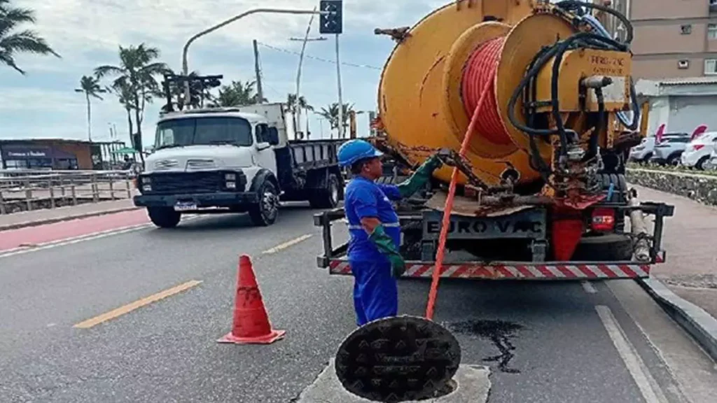 Para garantir o pleno funcionamento dos serviços durante a Festa de Iemanjá, uma das celebrações mais tradicionais da Bahia, a Embasa