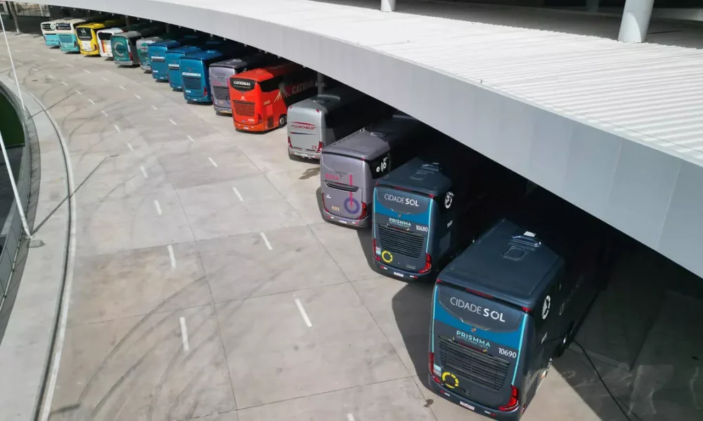 Urbano do Estado da Bahia (Sedur) e a Agerba informaram que estão previstas 40 vagas para motoristas de aplicativo na Nova Rodoviária. 