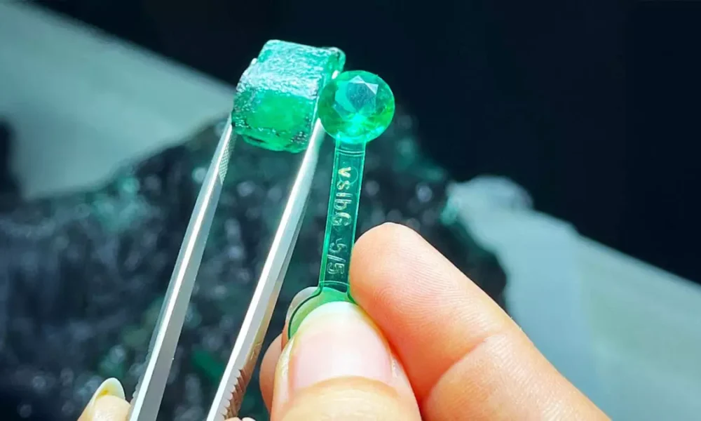 que delimita a área geográfica de produção da Esmeralda de Carnaíba e será incorporado ao caderno de especificações técnicas