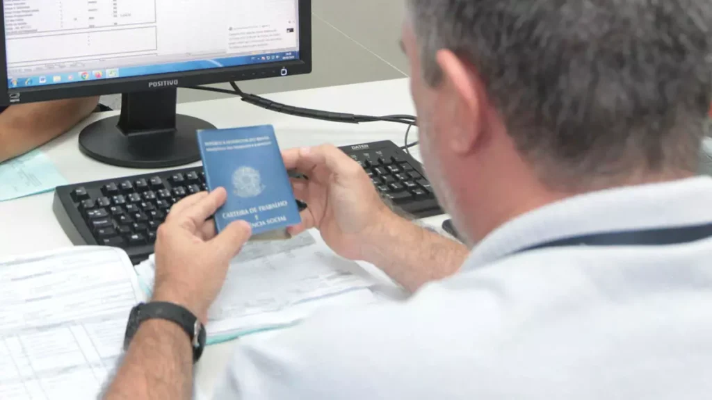 O Serviço Municipal de Intermediação de Mão de Obra (Simm) oferece 502 vagas de emprego e estágio em Salvador para esta segunda-feira (19)