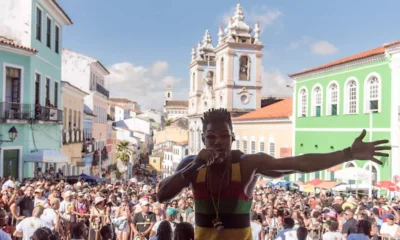 O projeto “Verão na Bahia. Um estado de alegria” anima este domingo (18) no Pelourinho com atrações para todas as idades.