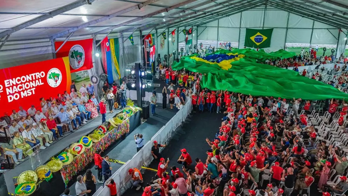 O presidente Luiz Inácio Lula da Silva participou nesta sexta-feira (23) do 14º Encontro Nacional do Movimento dos Trabalhadores