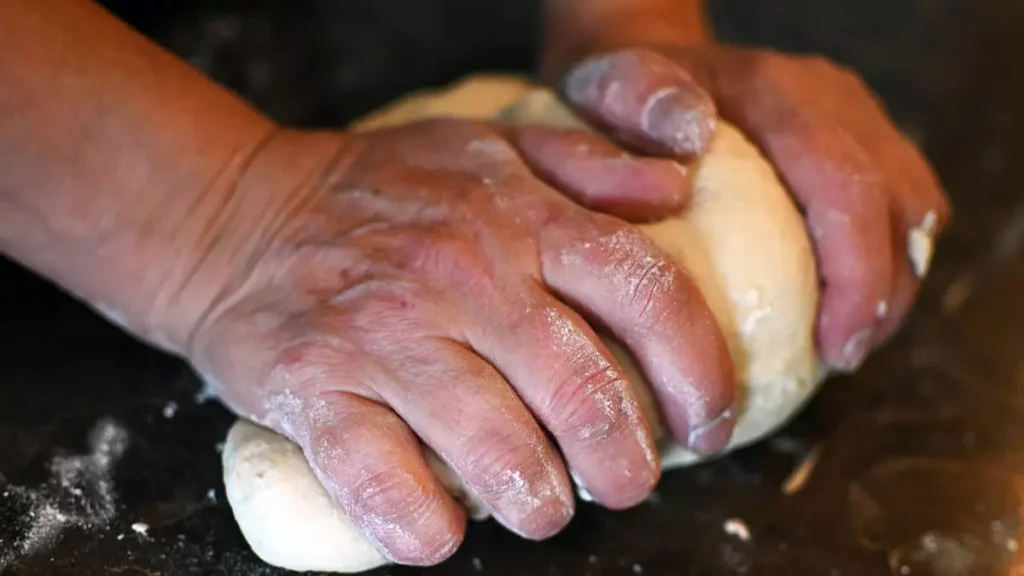 O Serviço Municipal de Intermediação de Mão de Obra (Simm) oferece 382 vagas de emprego e estágio em Salvador para esta terça-feira (13).