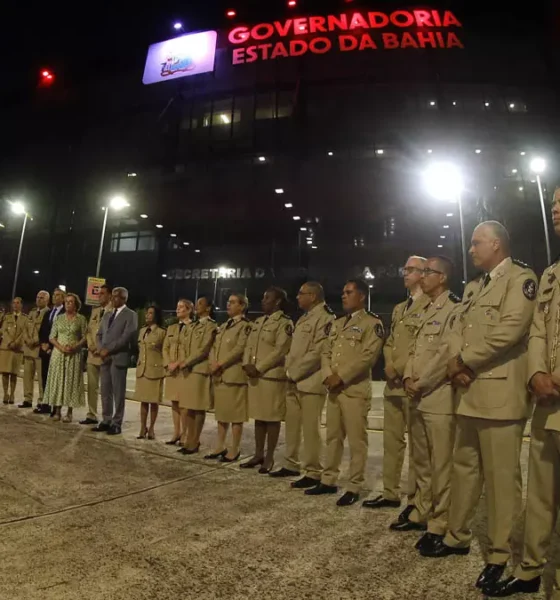 O governador Jerônimo Rodrigues recebeu, nesta quinta-feira (5), na Governadoria, em Salvador, 28 oficiais da Polícia Militar da Bahia (PMBA)