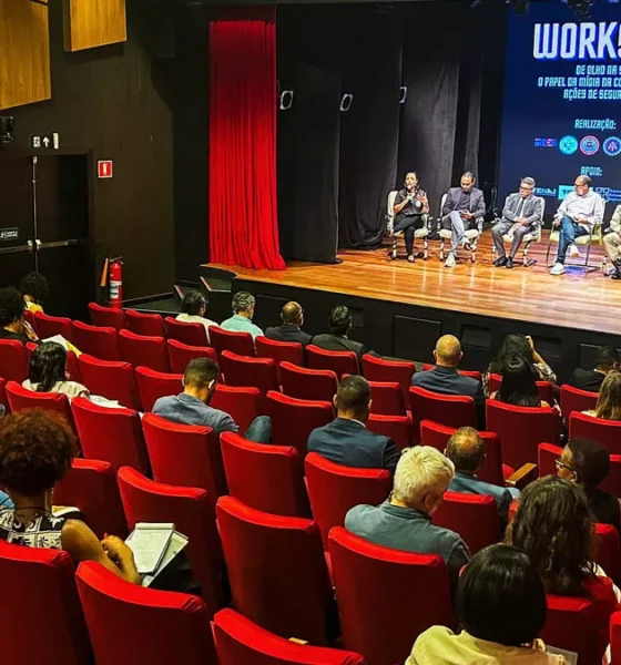 parar para refletir sobre a própria prática profissional. Nesta quinta-feira (26), ele participou do workshop “De olho na segurança