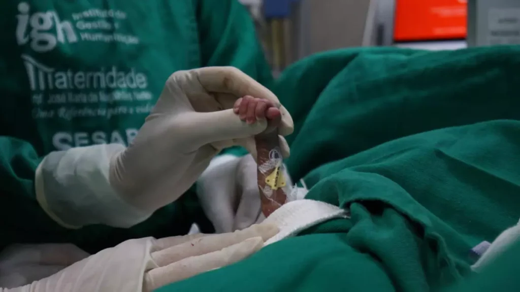 Vigilância Epidemiológica (Divep), iniciou a distribuição de 44.525 doses de imunizantes contra o Vírus Sincicial Respiratório (VSR)